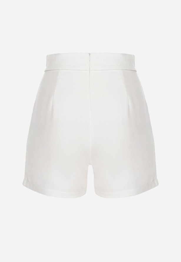 Białe Szorty z Wysokim Stanem Ozdobione Łańcuszkiem Sepianna