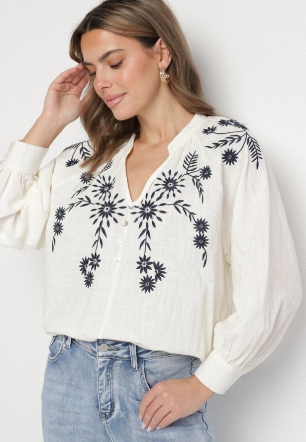 Beżowo-Granatowa Bluzka z Wiskozy z Ozdobnym Haftem Erinova