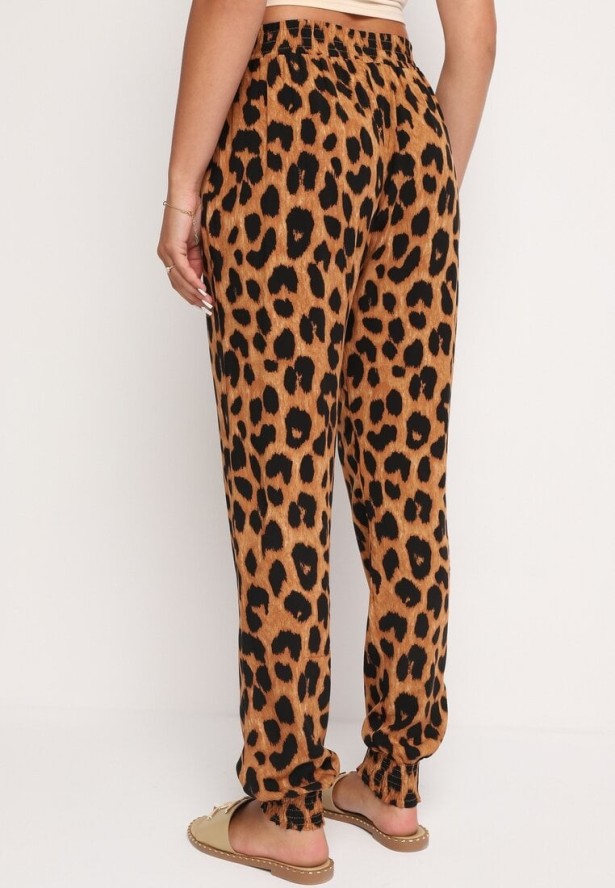 Brązowe Panterkowe Spodnie Wiskozowe z Wysokim Stanem Gumką w Pasie i Ściągaczami Rivasias