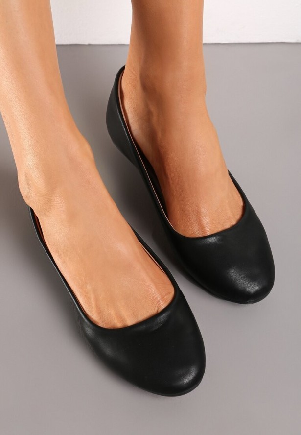 Czarne Balerinki Akolevia