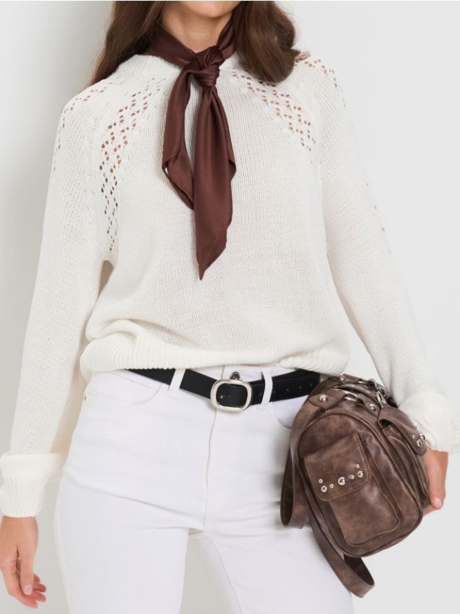 Ażurowy sweter - kremowy