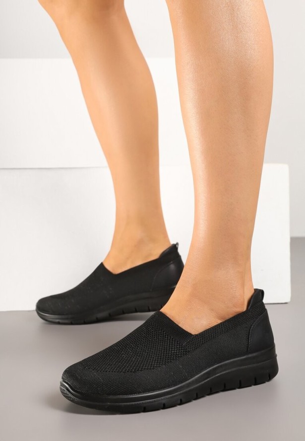 Czarne Tenisówki Ozdobione Siateczkową Wstawką Boreldi