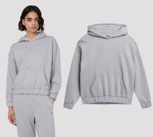 BLUZA DAMSKA 4F DRESOWA Z KAPTUREM NIEROZPINANA TSWSF255 KOLOR SZARY