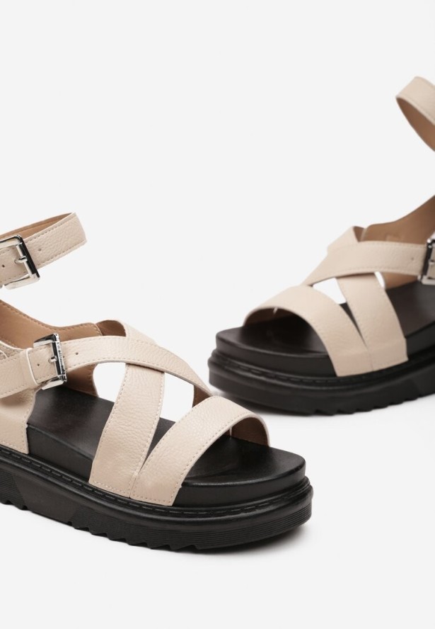 Beżowe Sandały Zapinane wokół Kostki na Grubej Podeszwie Diunna