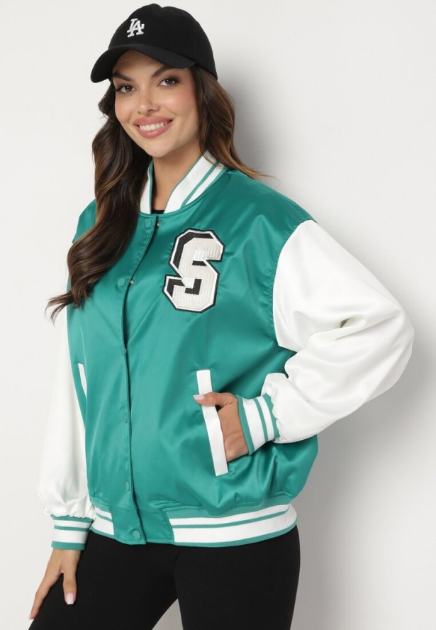 Zielona Kurtka Bomberka Zapinana na Napy Alodia