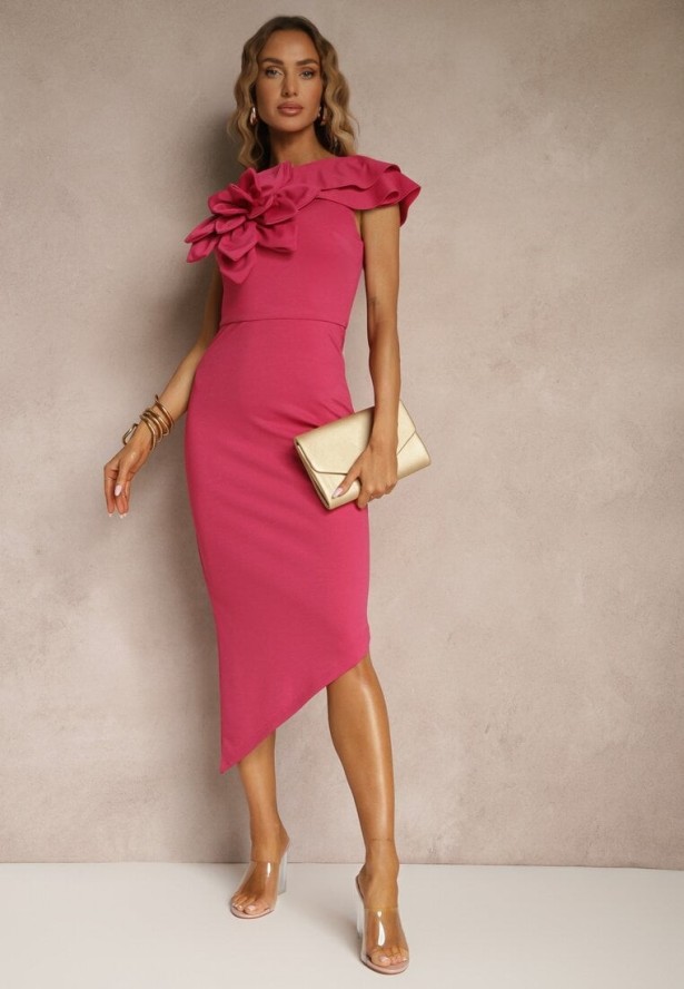 Fuksjowa Koktajlowa Asymetryczna Sukienka Vices z Kwiatem 3D i Falbankami Tolelira