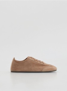 Sneakersy ze skóry owczej - brudny róż