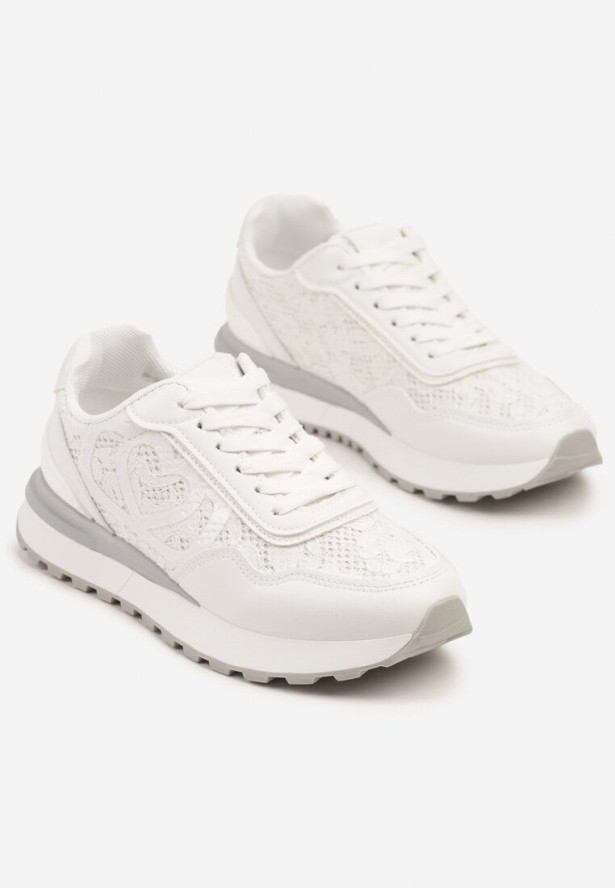 Białe Sneakersy z Koronkowymi Zdobieniami Dallriva