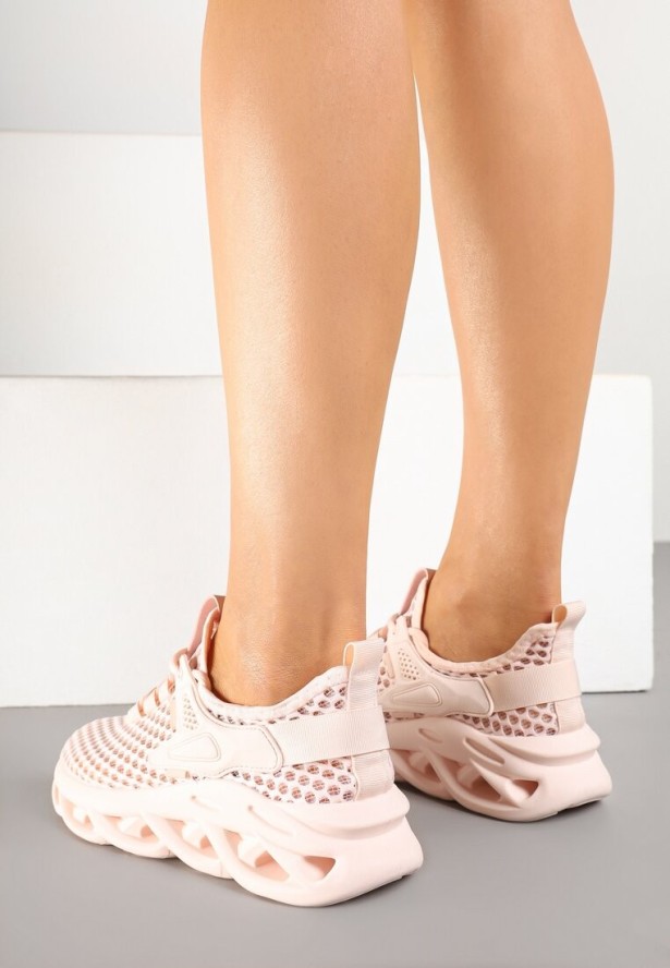 Różowe Buty Sportowe Sneakersy na Platformie Ozdobionej Tłoczeniem Teliriella