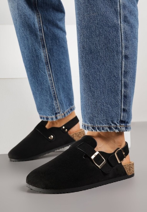 Czarne Sandały Typu Chodaki z Klamrami Silvermore