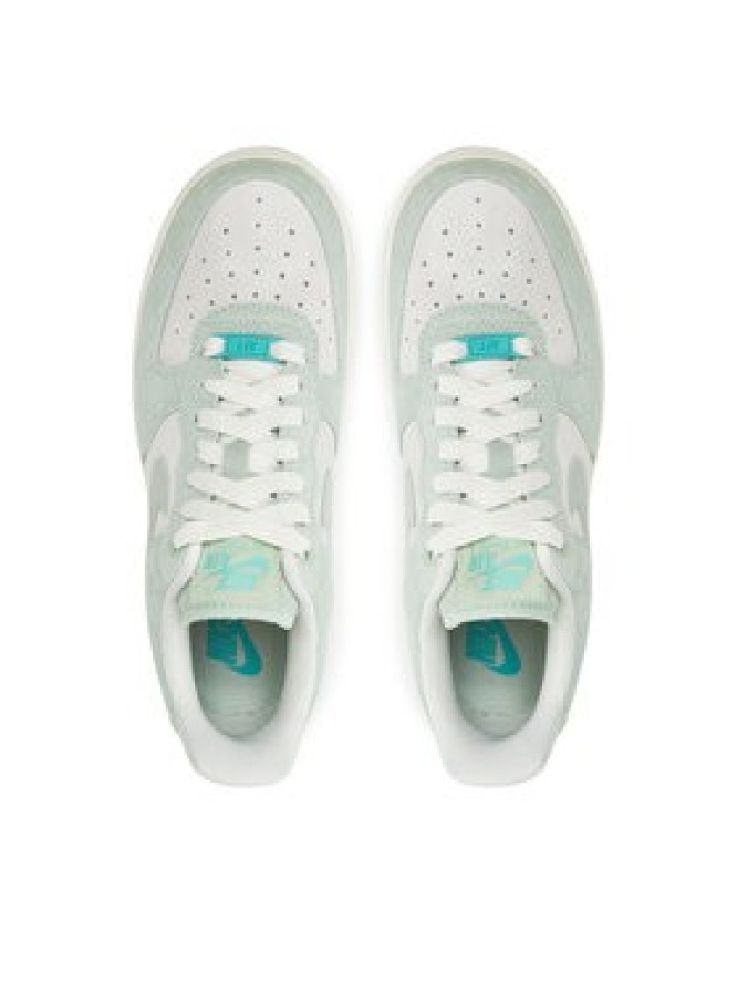 Nike Sneakersy Air Force 1 07 HQ1497 Zielony