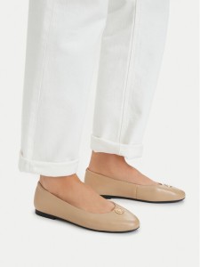 Tommy Hilfiger Baleriny Th Plate FW0FW09374 Beżowy