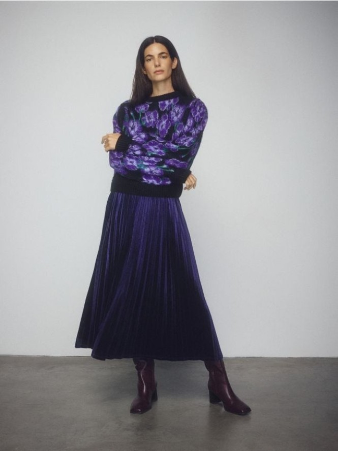 Plisowana spódnica midi - granatowy