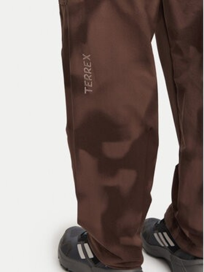 adidas Spodnie outdoor Terrex Xploric Clima365 KH2594 Brązowy Loose Fit
