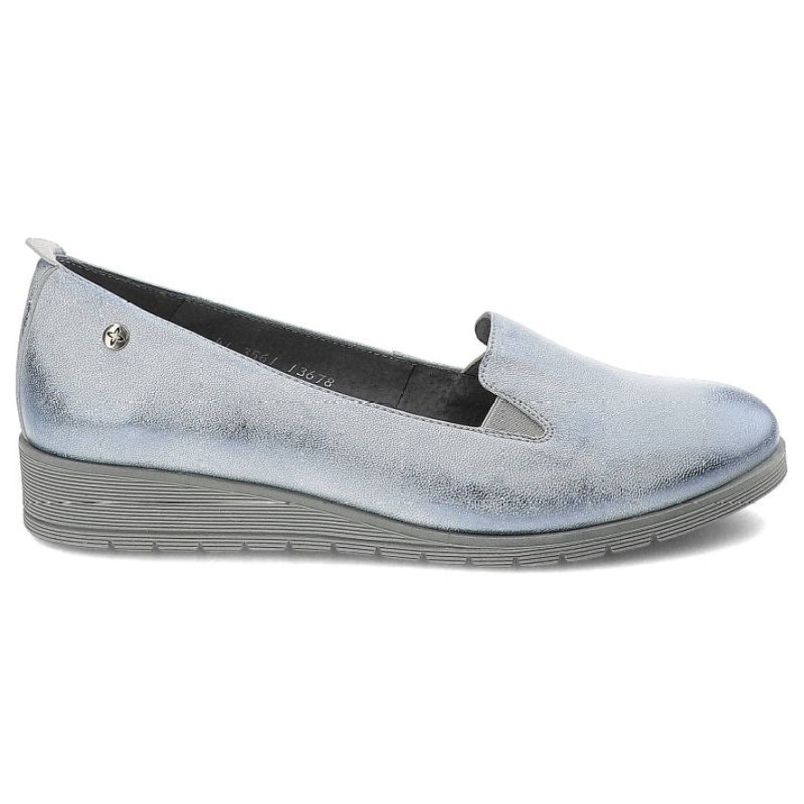 Półbuty damskie Maciejka, lakierowana skóra licowa z gumowym ściągaczem, błękitne, 03561-34-00-5