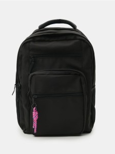 Plecak z brelokiem - czarny