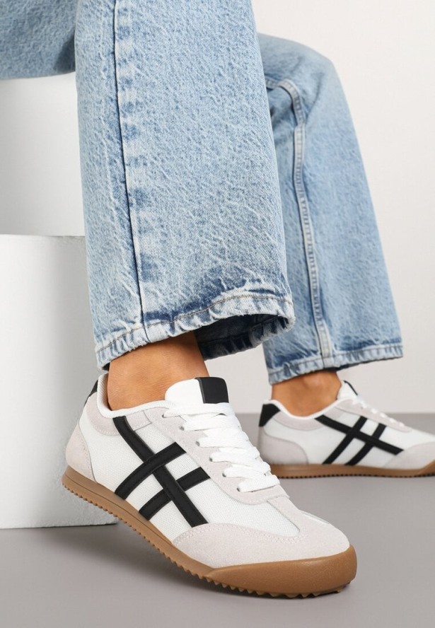 Biało-Czarne Sneakersy w Stylu Kultowych Tenisówek Ilissena