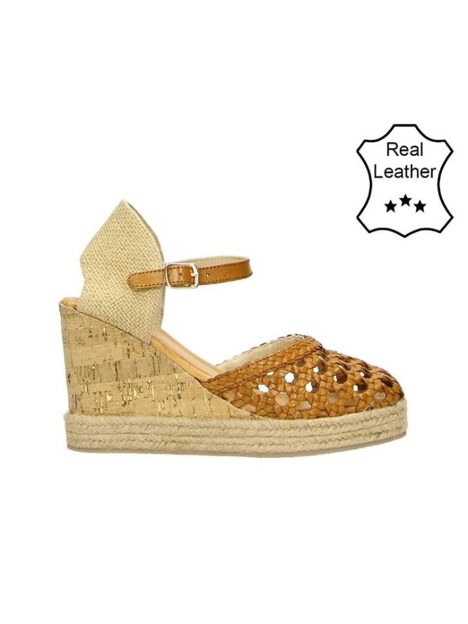 Bullboxer Skórzane czółenka w kolorze jasnobrązowym na koturnie rozmiar: 38