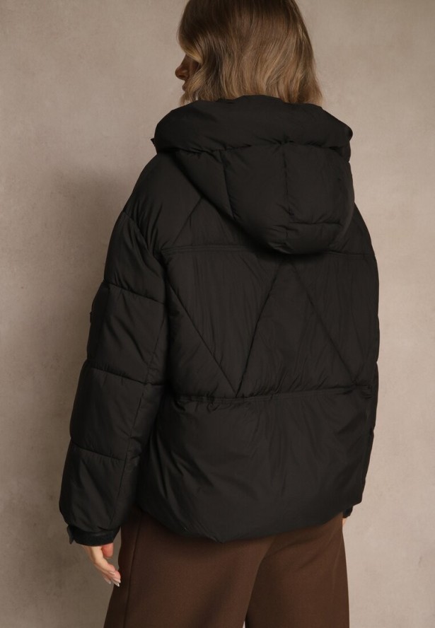 Czarna Kurtka Puffer z Pikowaniem Kapturem i Kieszonką przy Rękawie Galeida