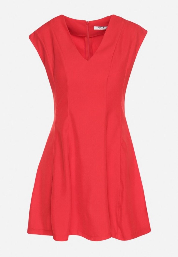 Czerwona Rozkloszowana Sukienka o Taliowanym Kroju Ellaira