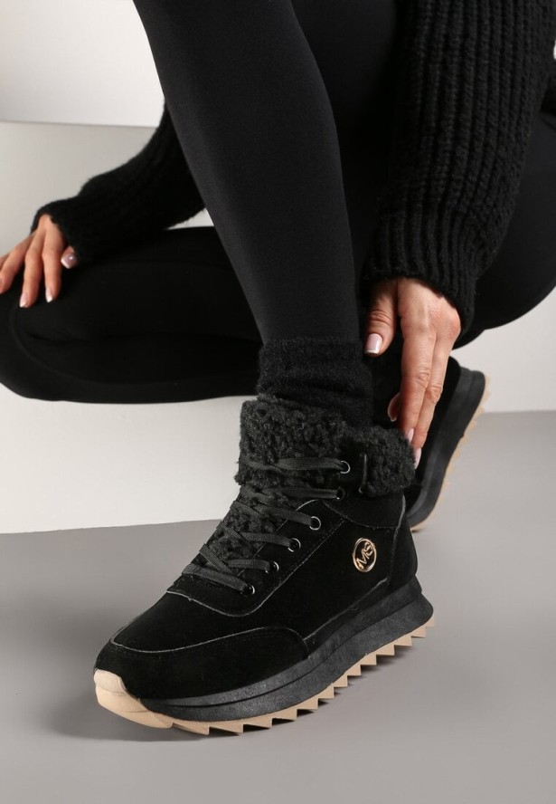 Czarne Sneakersy Mocno Ocieplone Sztucznym Futerkiem Rosanas