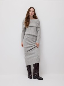 Prążkowana spódnica - jasnoszary