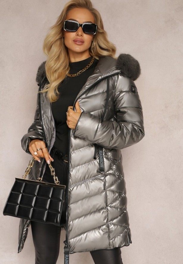 Srebrna Ocieplona Kurtka Pikowana z Kapturem i Futrzanym Kołnierzem Varella