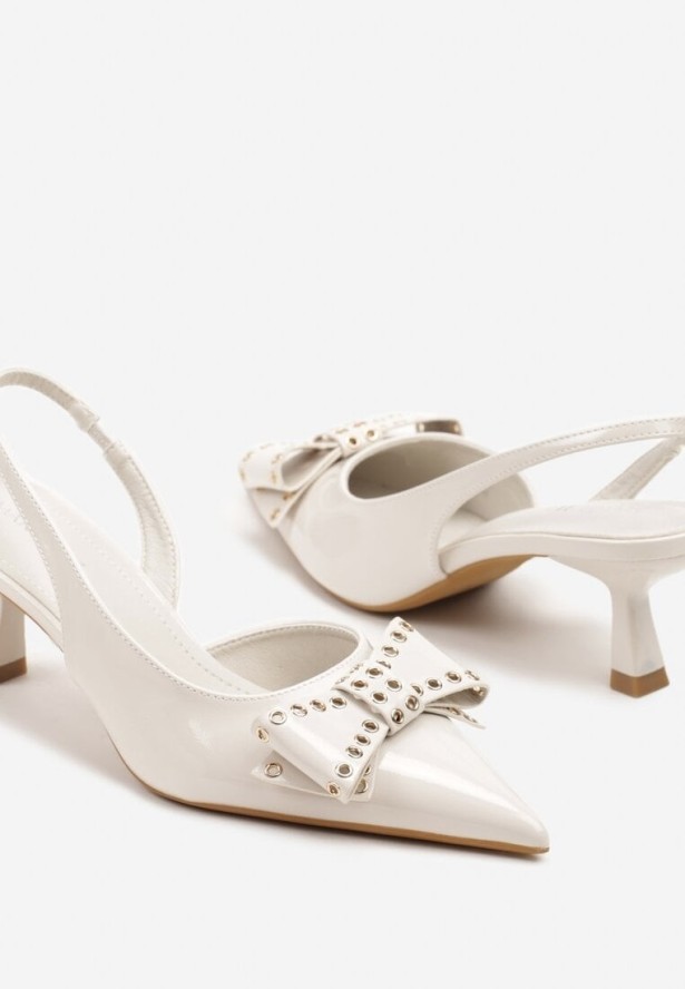 Beżowe Lakierowane Sandały na Kaczuszce Ozdobione Kokardą Davilessa