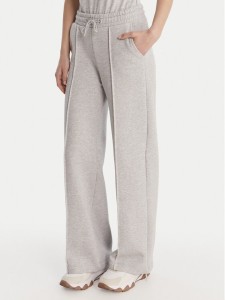 Guess Spodnie dresowe V6RB17 K9V31 Szary Regular Fit