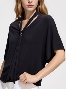 T-shirt z modalem - czarny