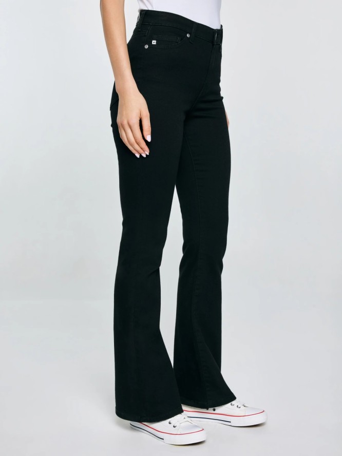 Jeansy damskie czarne Adela Bootcut 908
