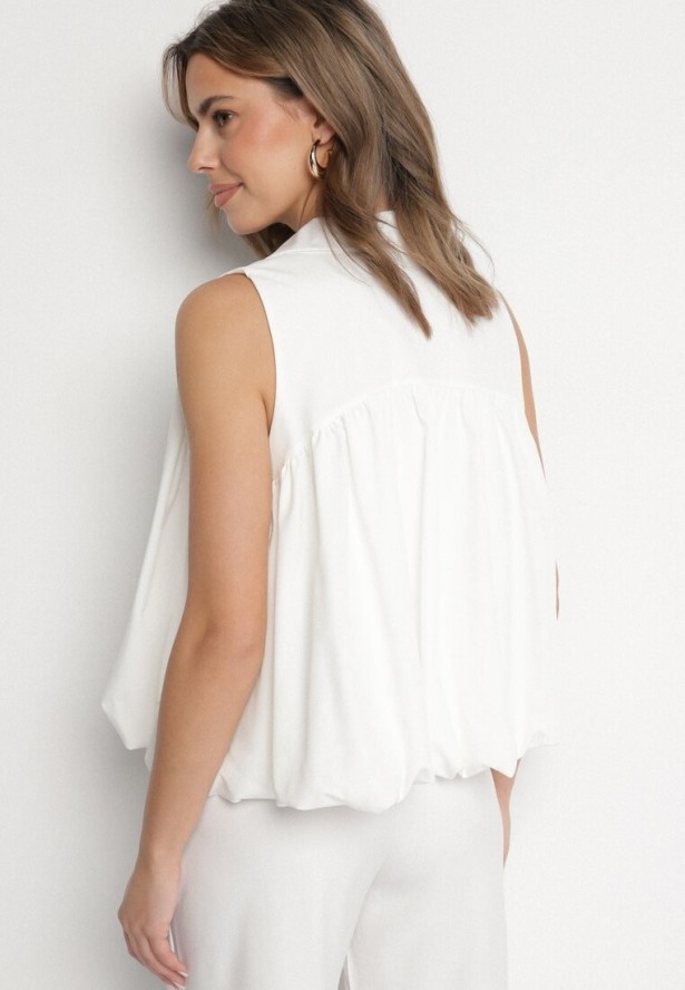 Biała Bluza Rozkloszowana Oversize z Kołnierzykiem Eridwen