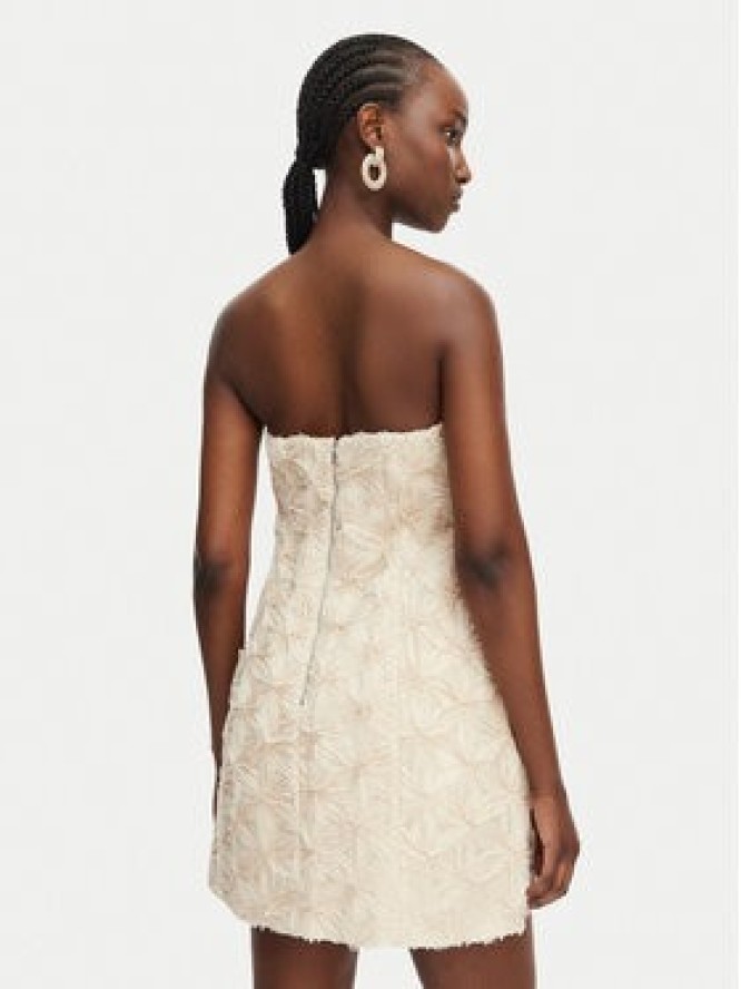 Bardot Sukienka koktajlowa Karoline 60099DB6 Beżowy Regular Fit