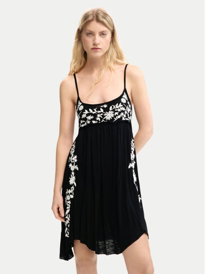 Desigual Sukienka letnia Cassatt 26SWVK42 Czarny Regular Fit