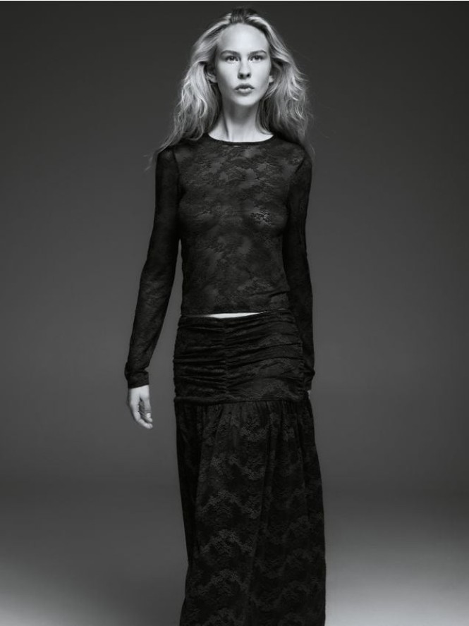 Koronkowy longsleeve - bordowy