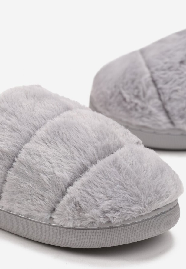 Szare Kapcie z Miękkiego Futerka z Zakrytym Noskiem Naveritte