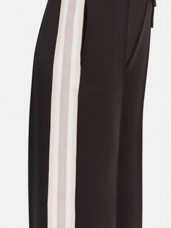 Guess Spodnie dresowe V5GB12 KCRU2 Czarny Regular Fit