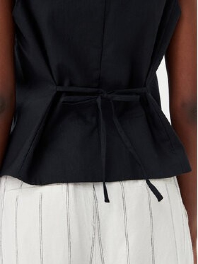 Gap Kamizelka 714973-00 Czarny Slim Fit