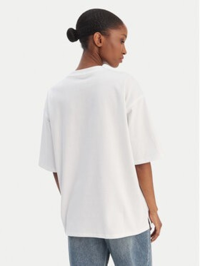 Calvin Klein Jeans T-Shirt LV047E232G Biały Relaxed Fit
