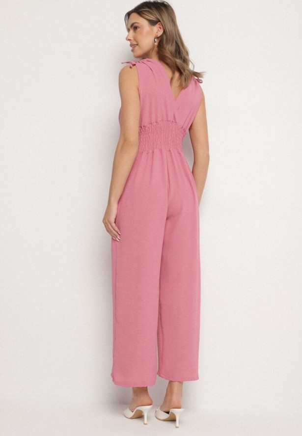 Różowy Kopertowy Kombinezon z Bawełną i Marszczeniami Lunirisa