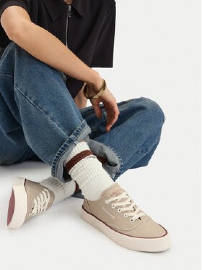Guess Jeans Tenisówki CWBEO-WE-2025 Beżowy
