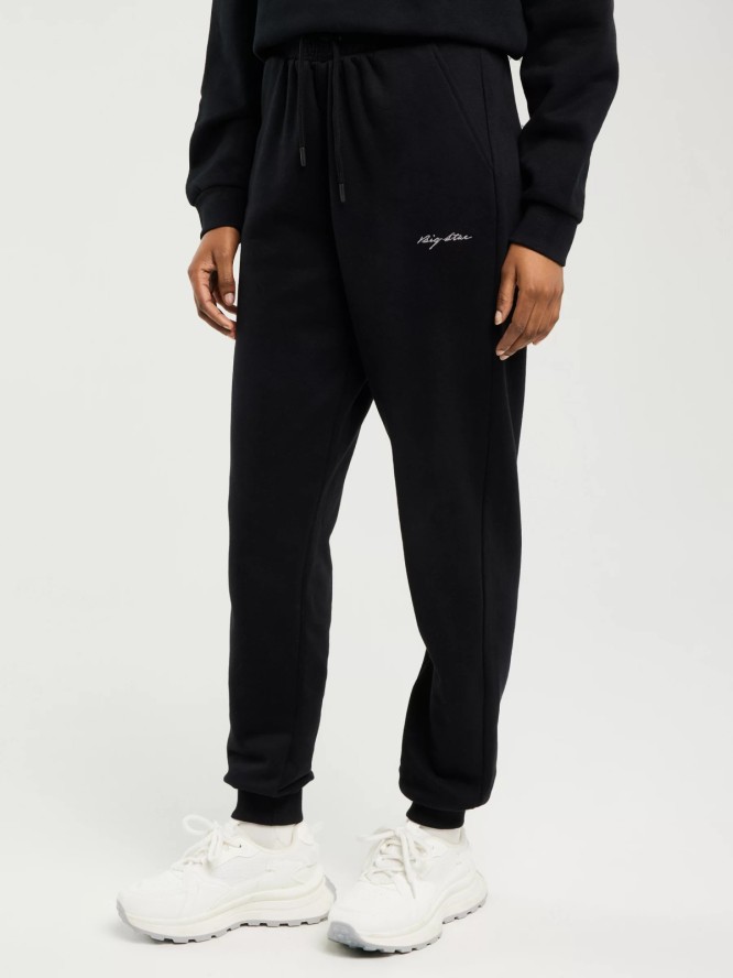 Spodnie damskie dresowe czarne Foxie 906/ Megan 906