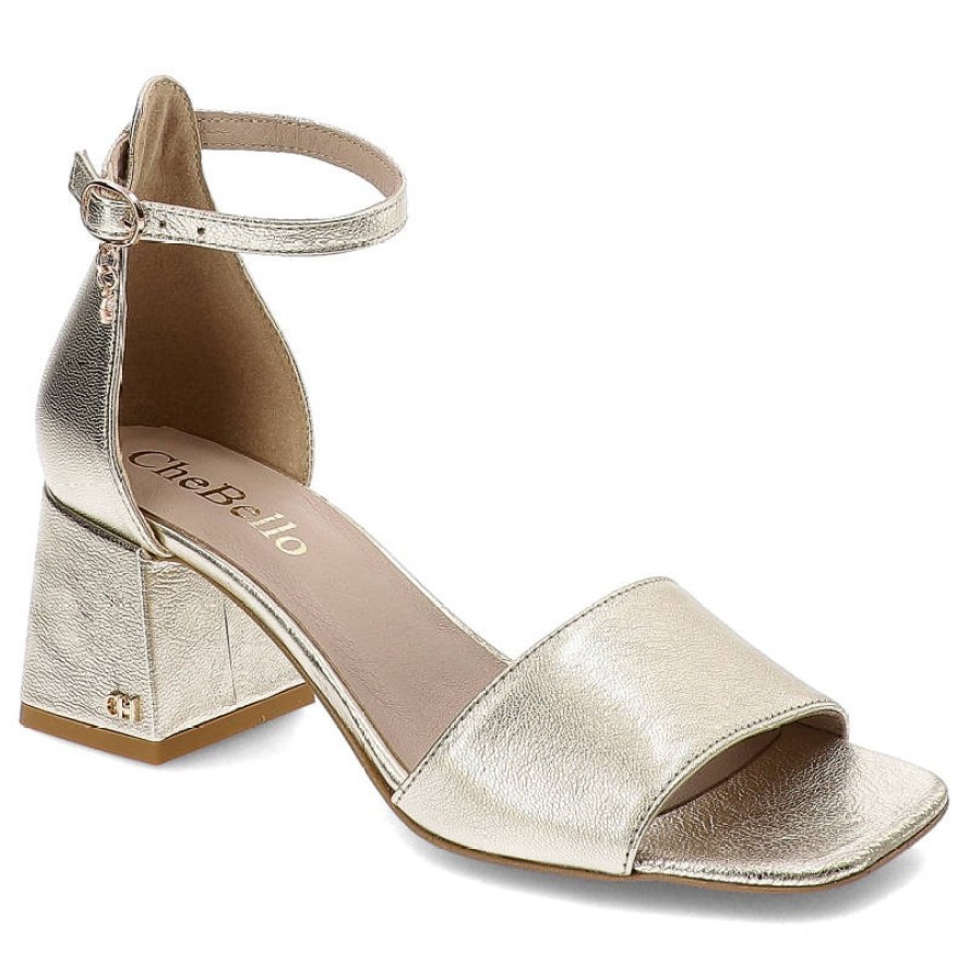 Złote Sandały Chebello Eleganckie Obuwie Damskie