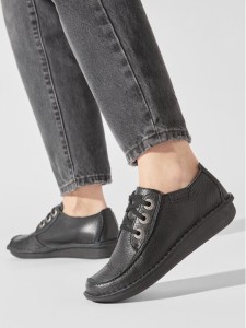 Clarks Półbuty Funny Dream 203066394 Czarny
