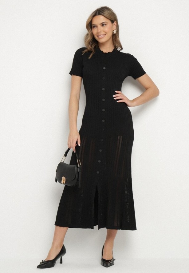 Czarna Wiskozowa Sukienka Dzianinowa o Dopasowanym Kroju z Guzikami Alutoria