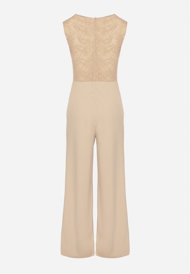 Jasnobeżowy Kombinezon bez Rękawów z Metaliczną Ozdobą i Prostymi Nogawkami Karivalle