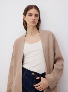 Kardigan z kieszeniami - beżowy