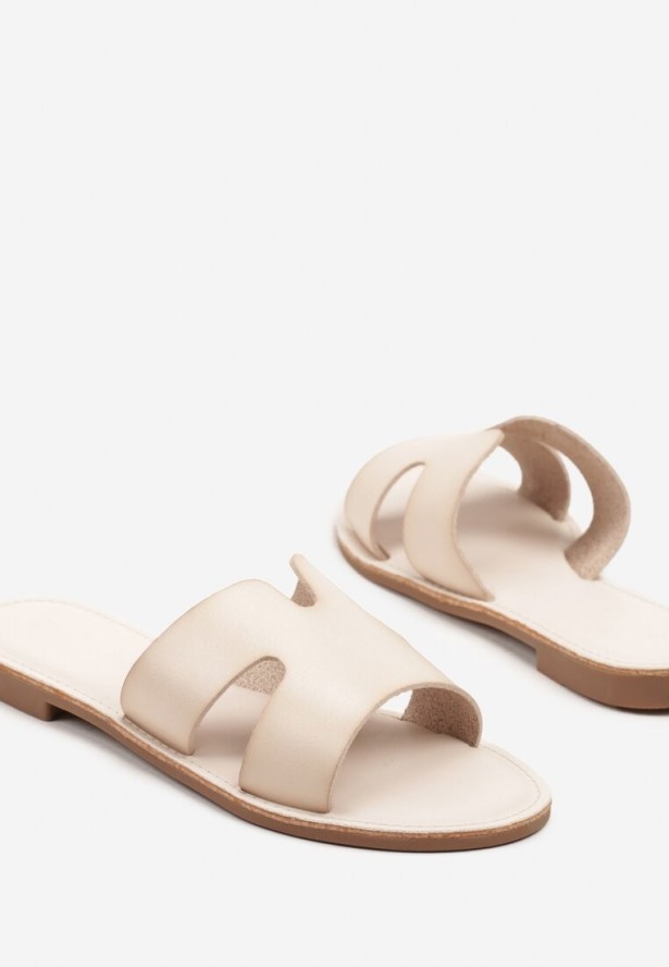 Beżowe Klapki z Geometryczną Cholewką Antellis