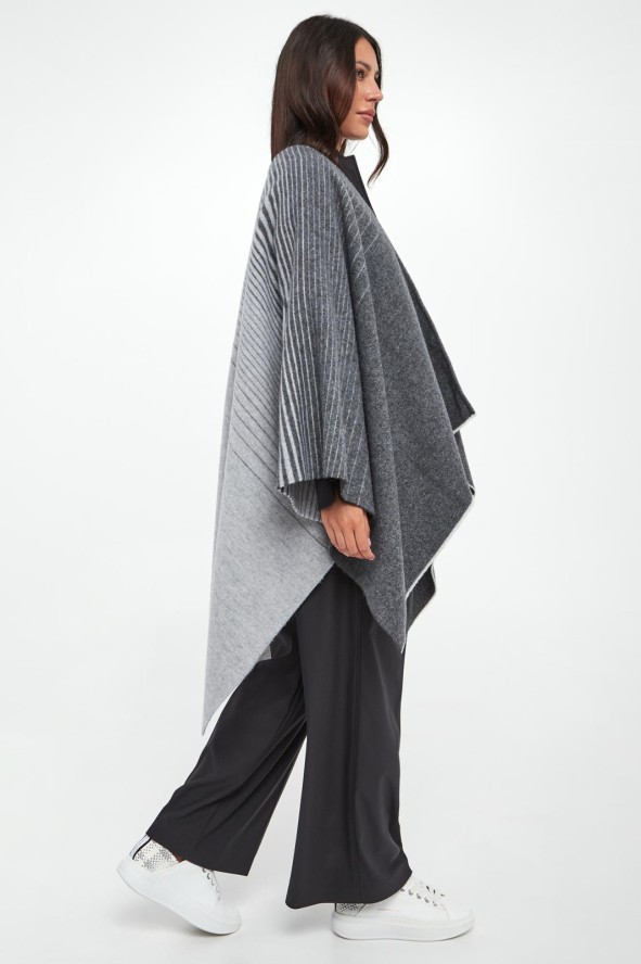 Ponczo damskie wełniane Brenta MM