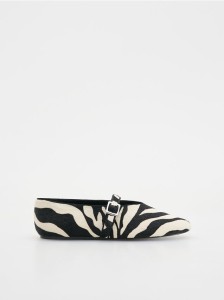 Skórzane baleriny ze zwierzęcym motywem - wielobarwny